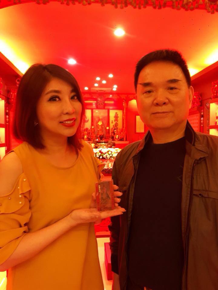 陳思安小姐與狐仙堂葉雲堯老師合影